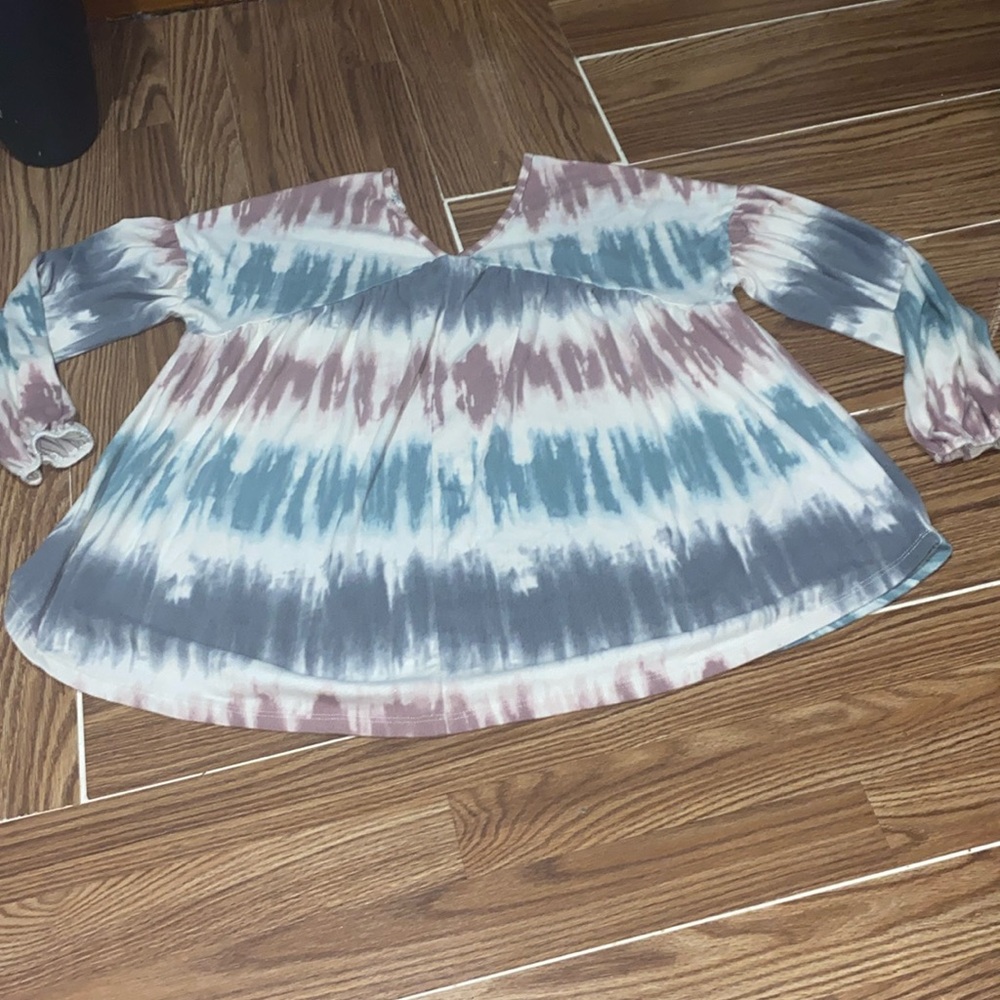Women’s Lovely J Top Size S